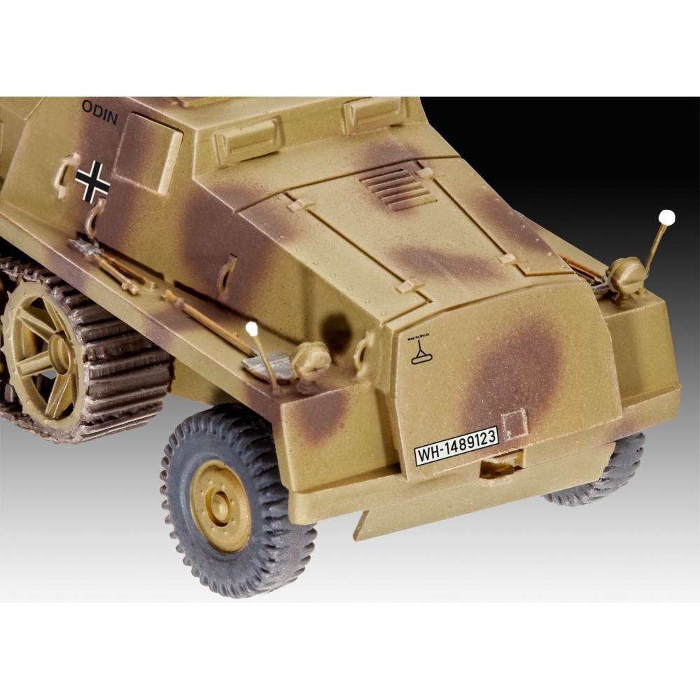 revell-15-cm-panzerwerfer-42-auf-sws-17-4