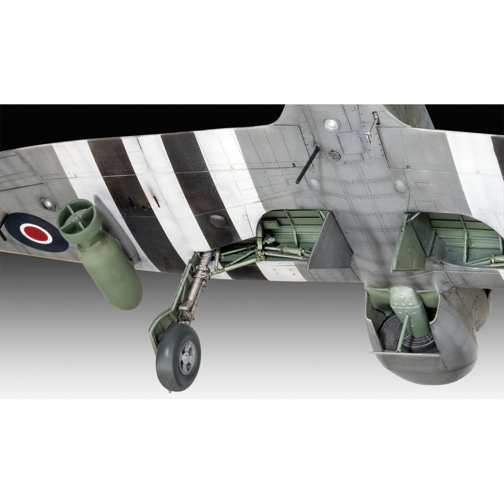 revell-hawker-tempest-132-v-2