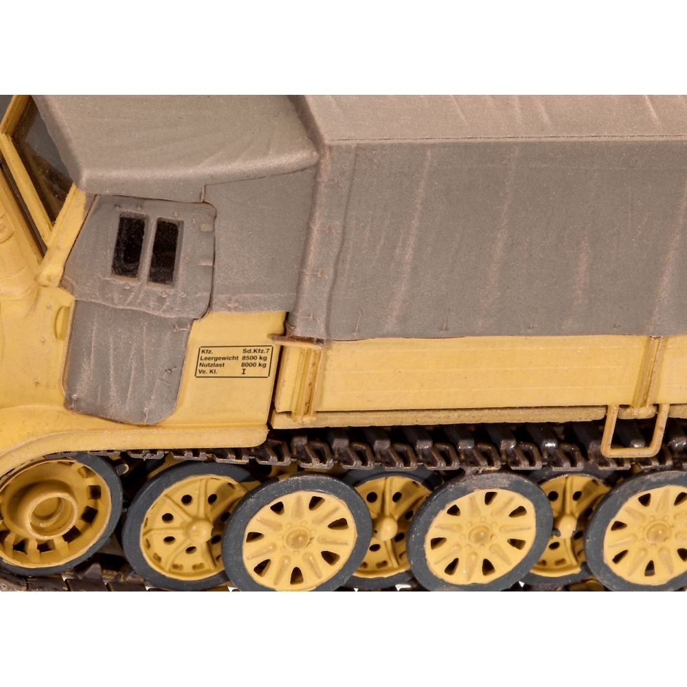 revell-sdkfz-7-1